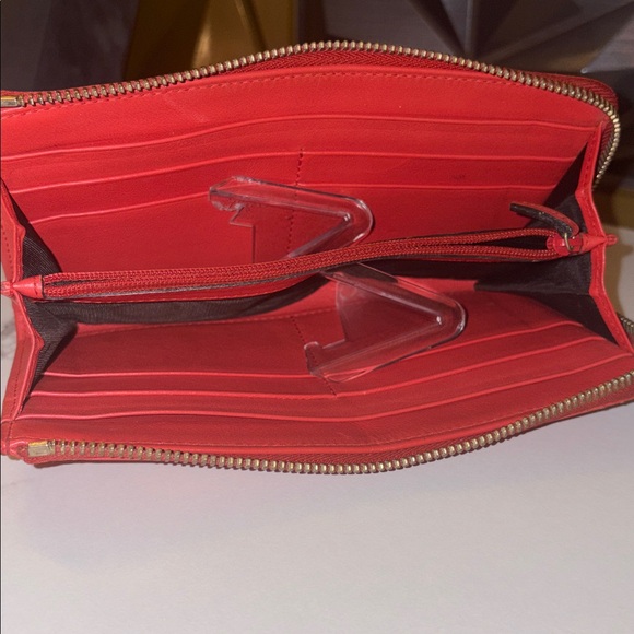 Gucci unlisted - Picture 2 of 8